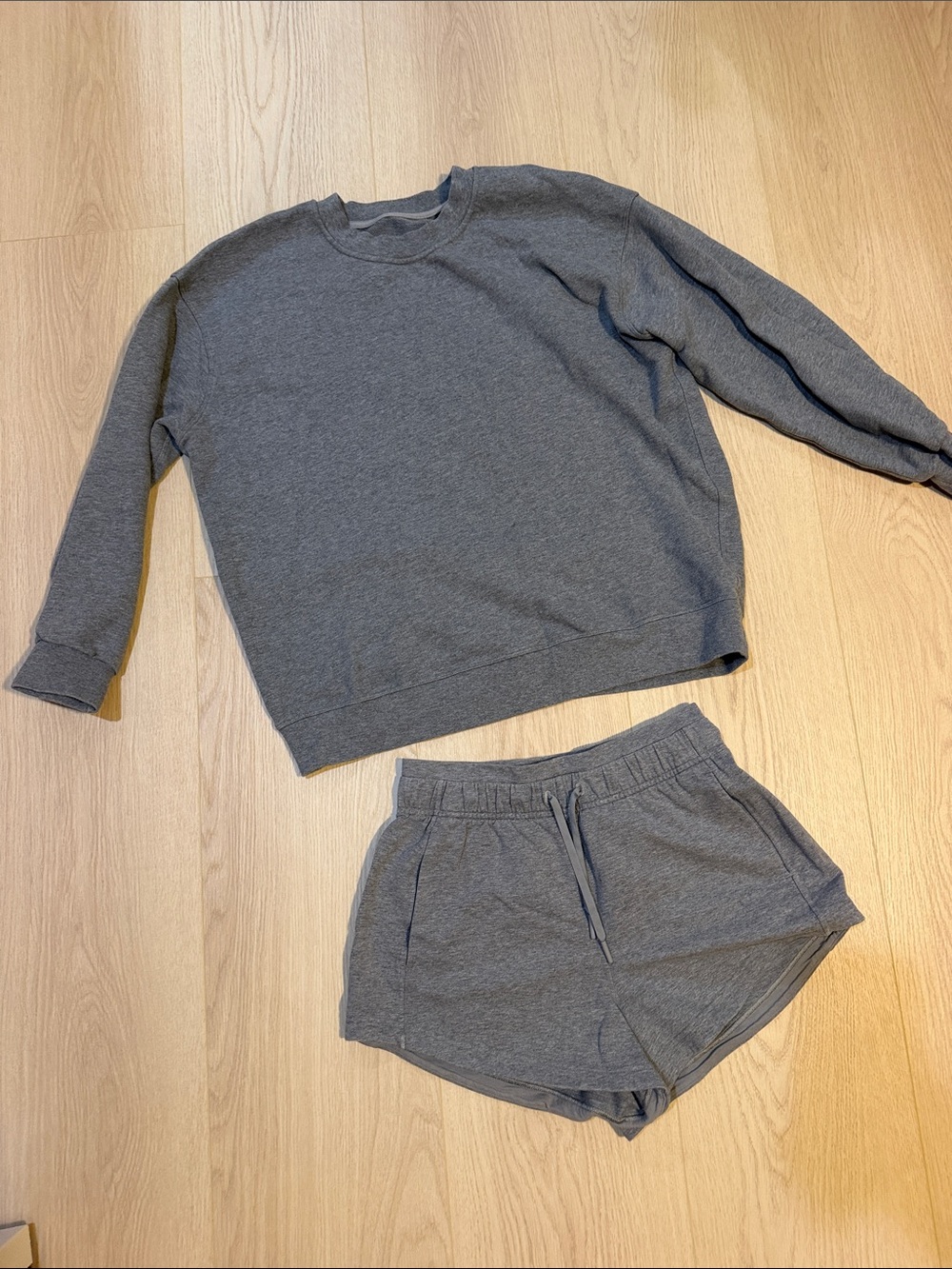 Women’s Lululemon Set